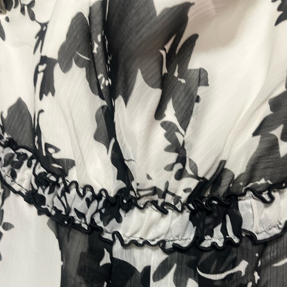 David’s Bridal 81372 short Bubble Hem Black White Sz 16 Strapless Dress Party - Picture 3 of 12